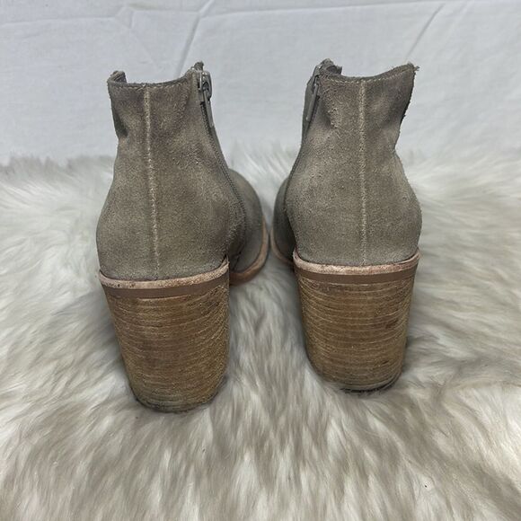 Jeffrey Campbell Laszlo Grey Suede Stack Heel Booties Sz 6 - Picture 4 of 7